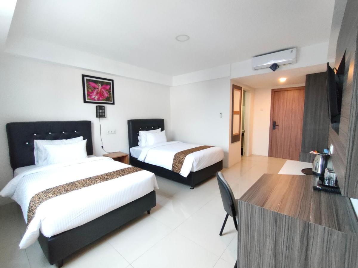 Golden Ganesha Hotel Yogyakarta By Ecommerceloka Gondowulung Exterior foto