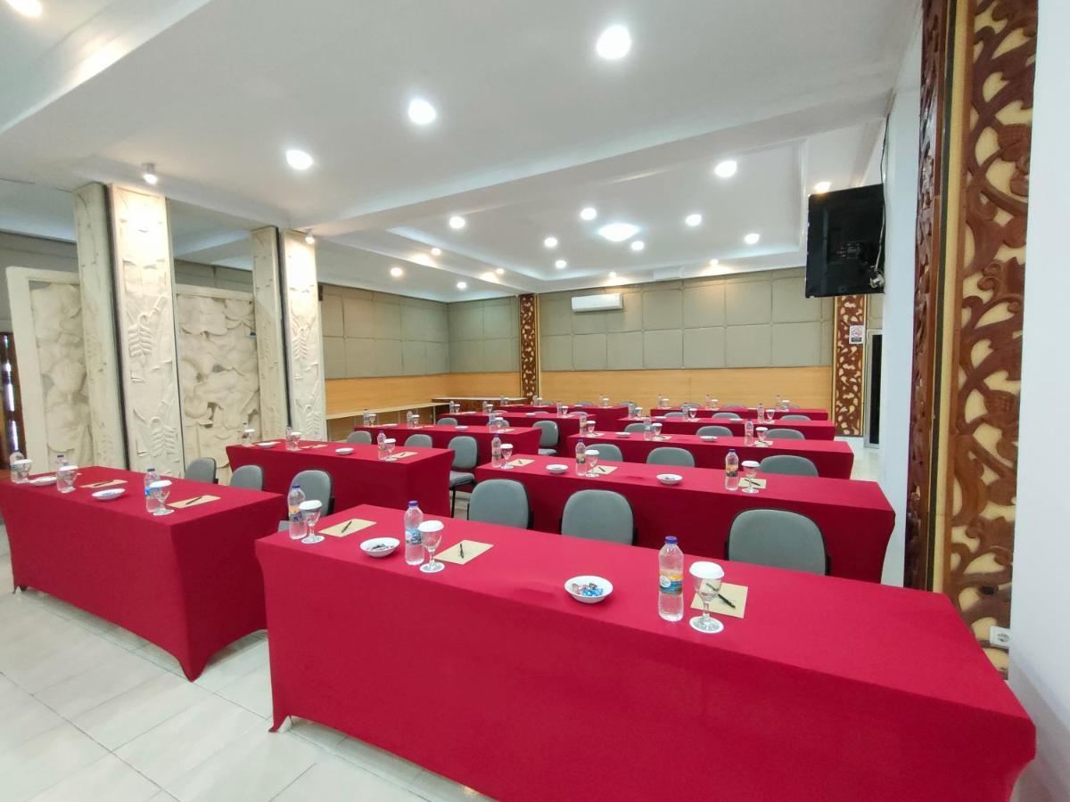 Golden Ganesha Hotel Yogyakarta By Ecommerceloka Gondowulung Exterior foto